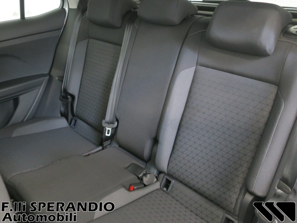 VOLKSWAGEN T-CROSS 1.0TSI STYLE 95CV-Array