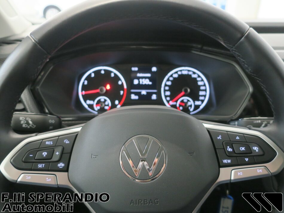 VOLKSWAGEN T-CROSS 1.0TSI STYLE 95CV-Array