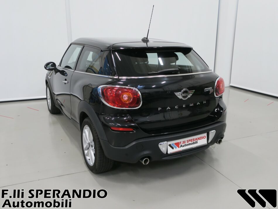 MINI COOPER 2.0 SD PACEMAN ALL4 143CV-Array