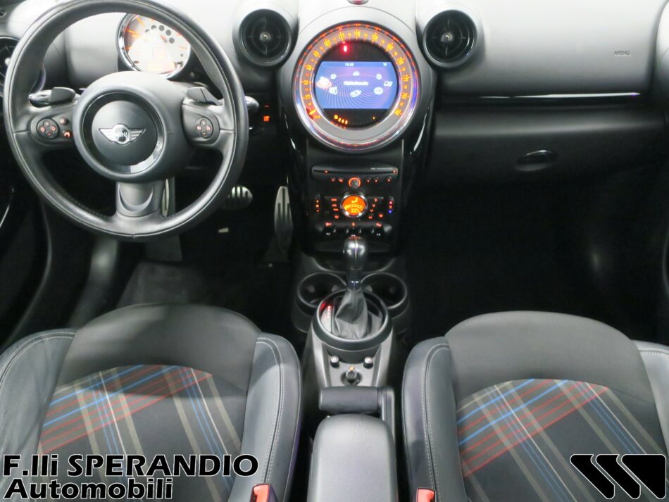 MINI COOPER 2.0 SD PACEMAN ALL4 143CV-Array