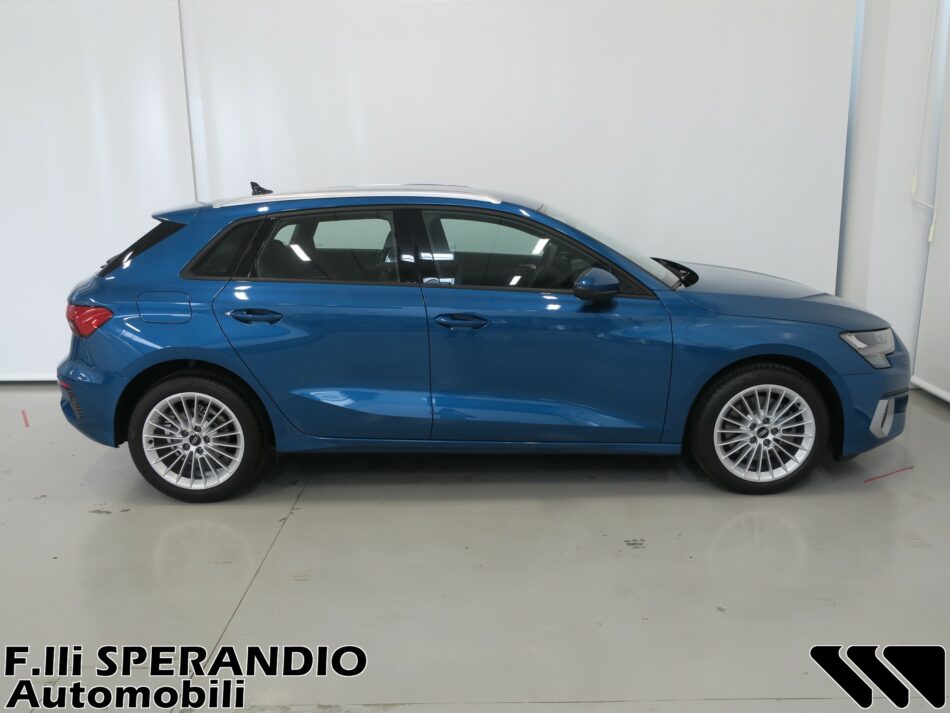 AUDI A3 SPORTBACK 30TFSI BUSINESS ADVANCED 110CV-Array